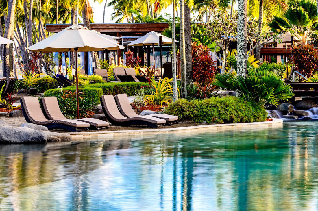 オシャレなプール