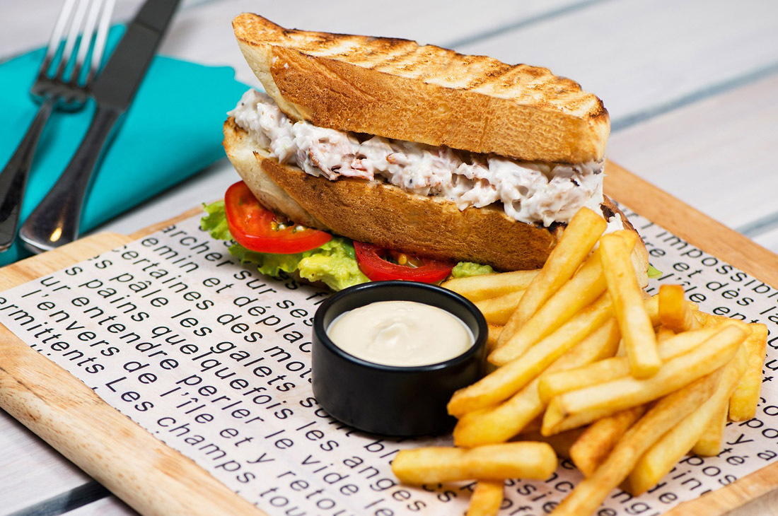 レストランブル軽食