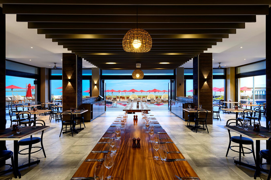 Koro Restaurantは、大人のみ利用可能朝食レストラン