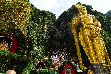 【日本語ガイド】【半日】午後発　クアラルンプール 郊外観光