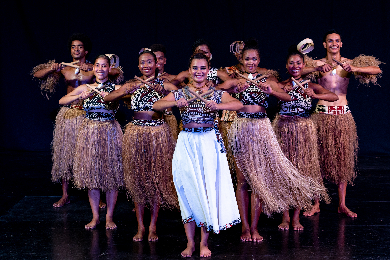 【VOU FIJI】ボウフィジー　イブニングディナーショー
※デナラウ地区・ナンディ地区のみ※
